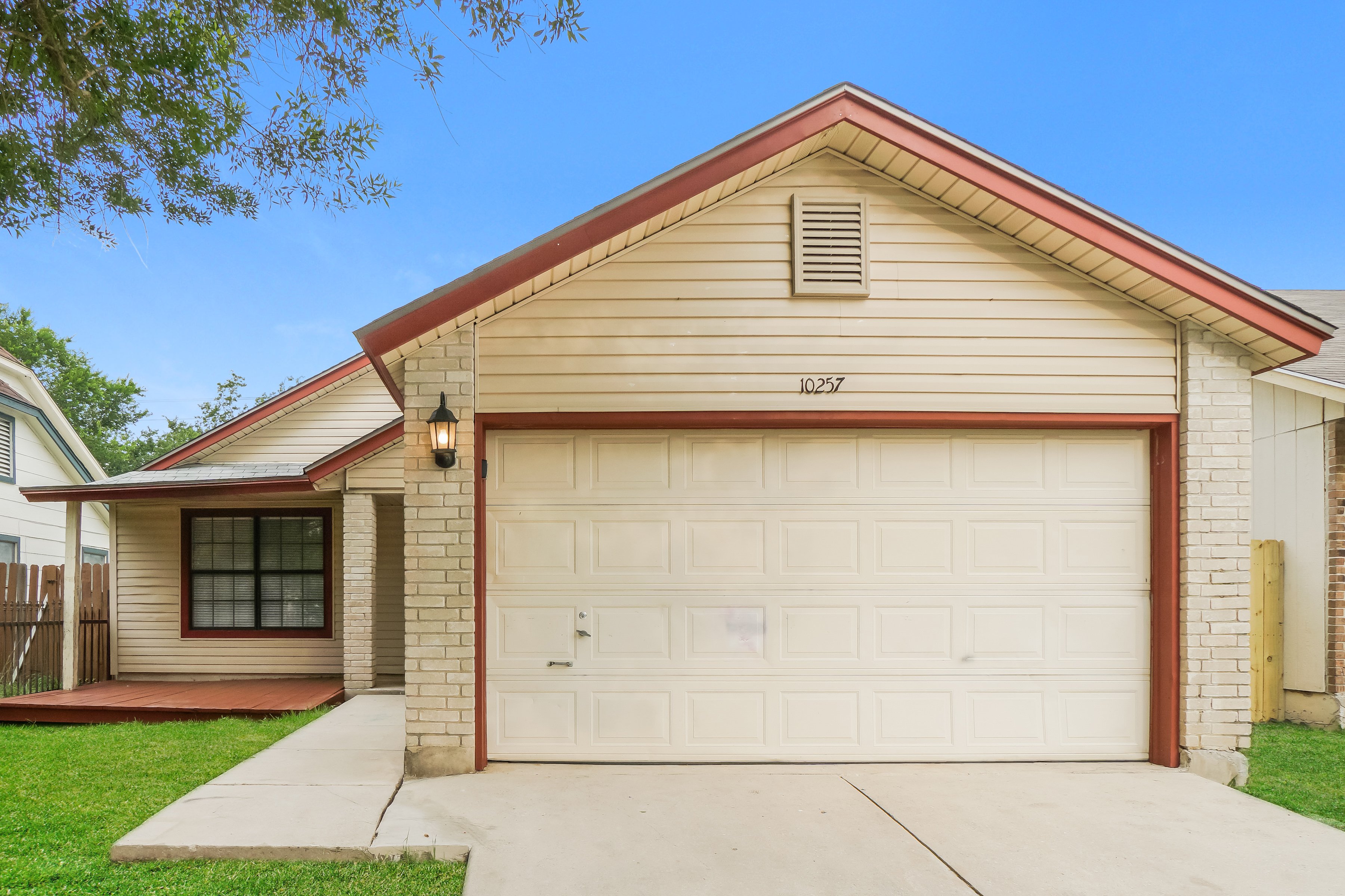 10257 CANTON FLD SAN ANTONIO, TX 78245